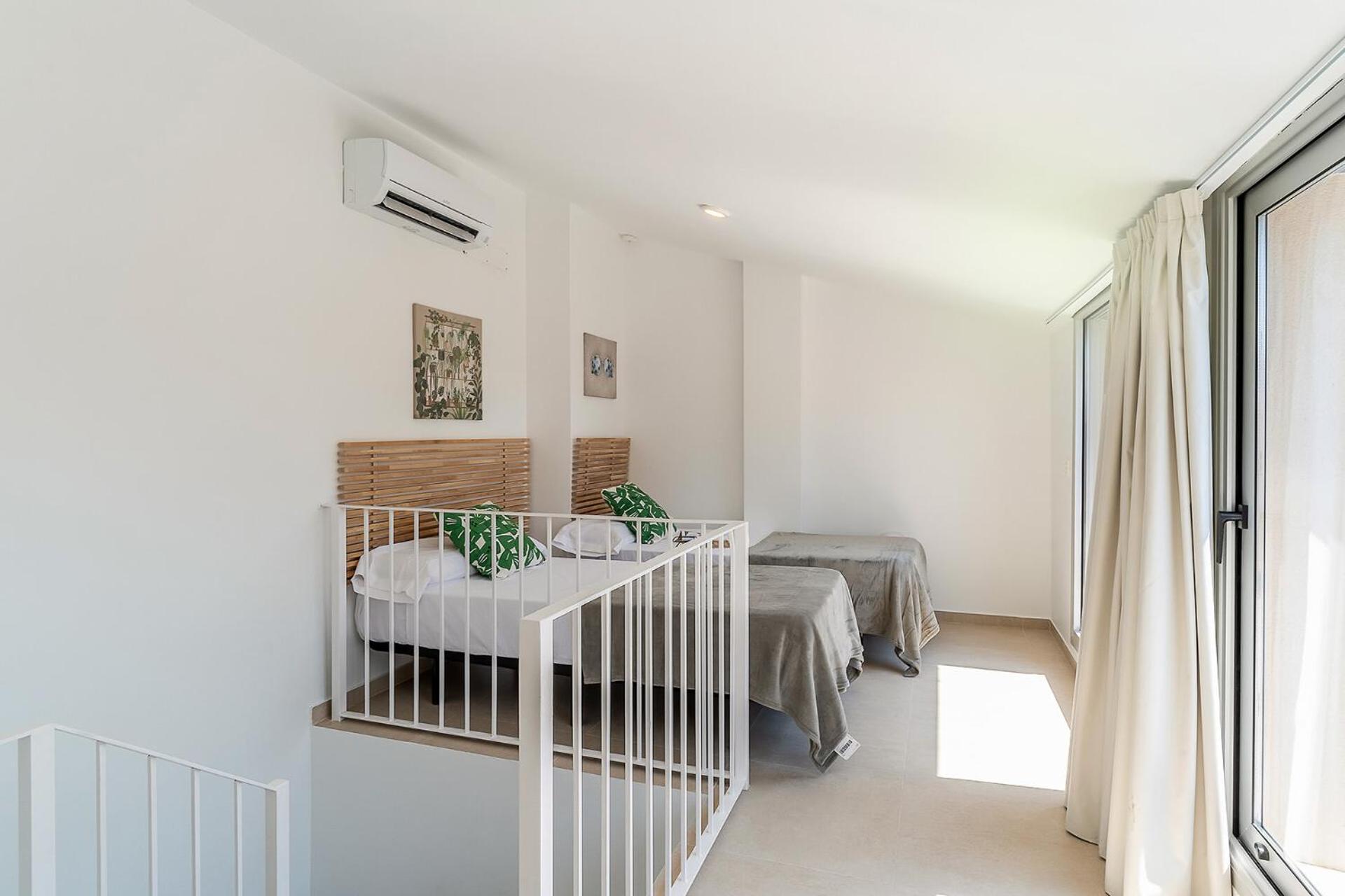 Apartamento 4239 - Ab Duplex Santa Coloma Iii