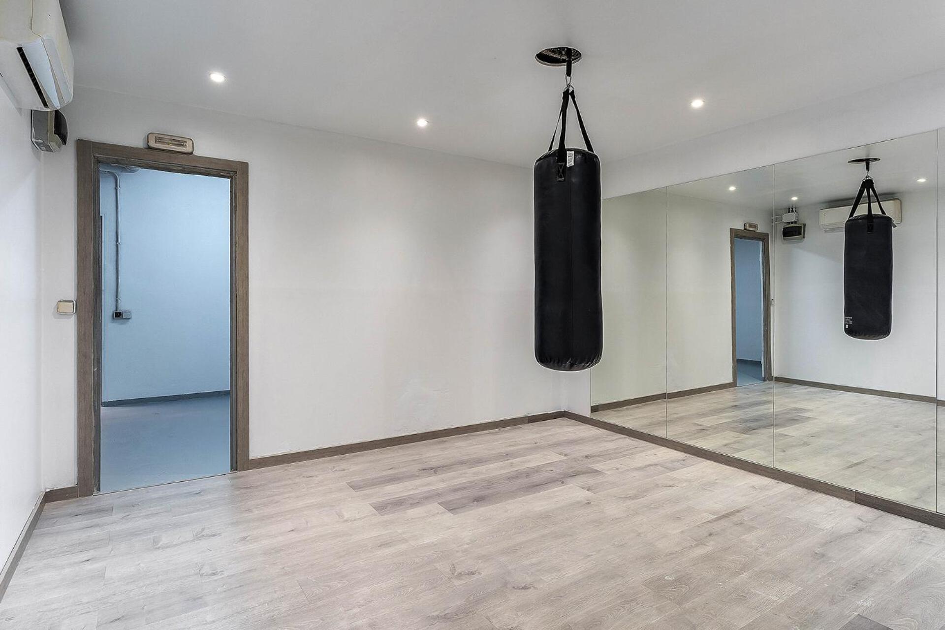 4239 - Ab Duplex Santa Coloma Iii Apartament
